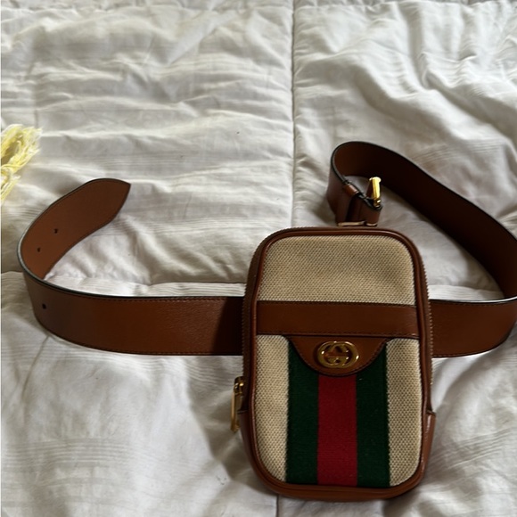 Gucci Bags Authentic Gucci Fanny Pack Poshmark